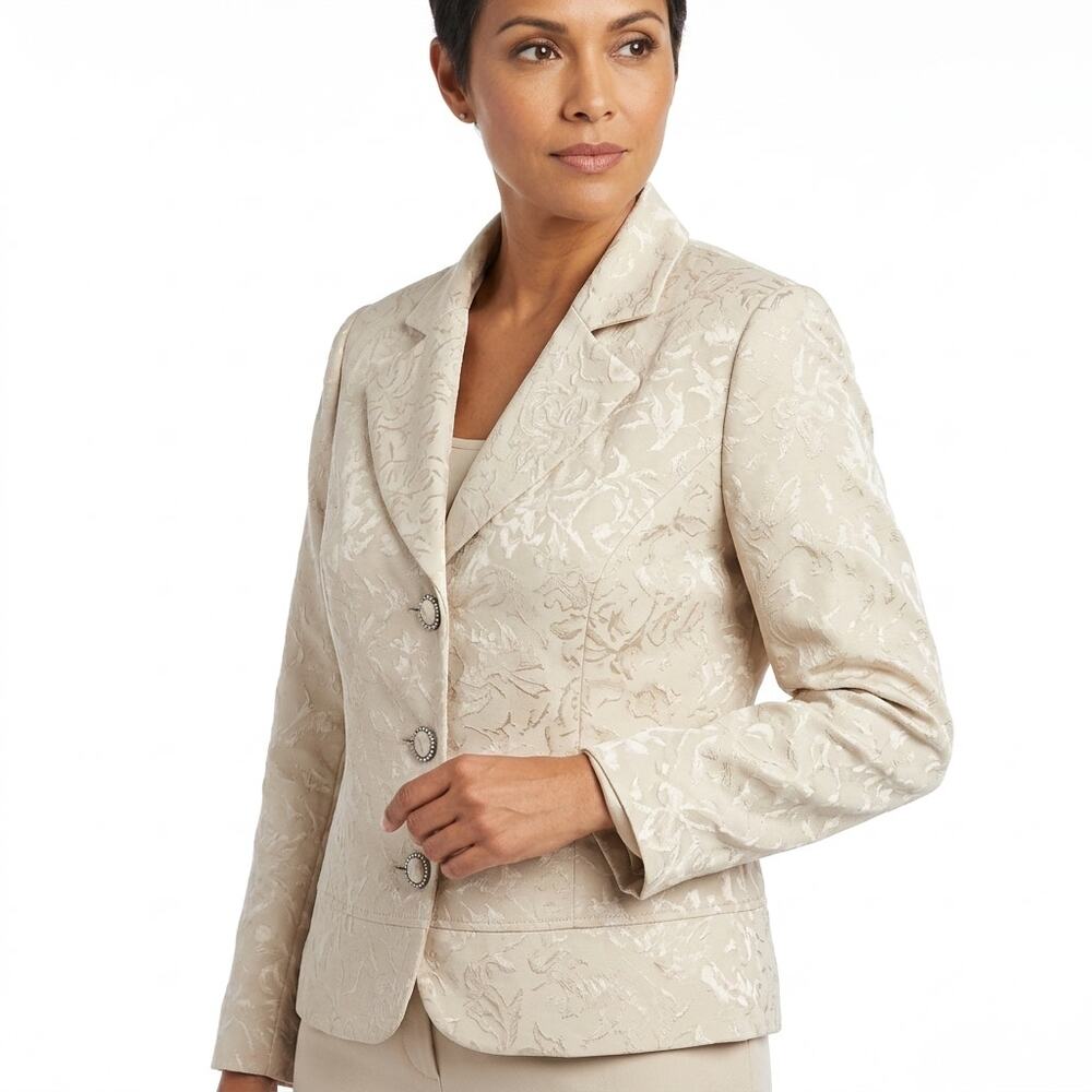 Danillo Beige Embossed Lined Jacket Women Size 6